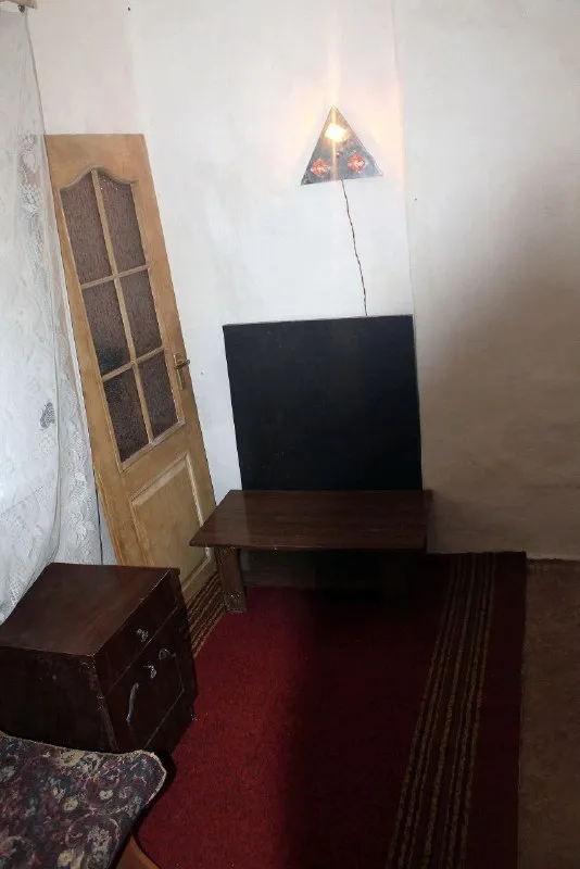 🏡Продаётся дом в куйбышевском районе
🌇Город: донецк днр
🗺Посёлок октябрьский, ориентир остановка жукова

• Общая площадь дома–51 м2

• Жилое состояние
• Печное отопление
• Газ идёт по улице
• Санузел в доме
• Участок 5–соток не приватизированной земли
• Бетонный забор
• На территории есть гараж
• Возможна продажа с использованием материнского капитала
• Документы готовы
🔥Собственник

💴Цена: 1🍋400.000 рублей
📍Торг
☎️+7(949) 509-58-20 Евгений

📨Подписаться - фотография - 3