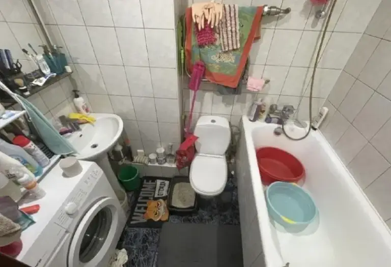 🏡Продаётся 1-однокомнатная квартира
🌇Город: донецк днр
🏙️Район: калининский
🗺Улица харитонова, ориентир гор-гаи
• Этажность–7/9 жилого дома
• Общая площадь–52 м2
• Жилое состояние
• Квартира продаётся с мебелью и бытовой техникой
• Вода по графику
🔥Собственник
💴Цена: 3🍋800.000 рублей
☎️+7(949) 742-86-84
📨Подписаться - фотография - 7