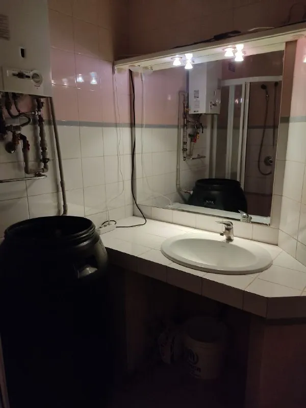 🏡Сдаётся в аренду 2-двухкомнатная квартира
🌇Город: донецк днр
🏙️Район: ворошиловский
🗺Ориентир: площадь ленина

• Квартира находится на первом этаже

• В квартире есть вся необходимая мебель и бытовая техника для комфортного проживания
• Вода по графику
🔥Собственник

💴Цена: 50.000руб+ коммунальные услуги + залоговая сумма
☎️+7(949) 499-52-92

📨Подписаться - фотография - 10