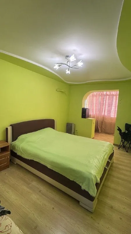 Продажа 3х комнатной квартиры в кировском районе
Улица петровского - микрорайон текстильщик - ледовая арена

Стройте свое пространство с агентством недвижимости город.
Вы мечтаете - мы реализовываем💫

☎️+79495138558

Документы полностью готовы к сделке, прописанных нет!!!

📌Общая площадь 63 кв. М
📌9Й этаж из 9
📌Кровля не течет, собственник перекрывал крышу сам
📌Квартира теплая
📌Вода согласно графику
📌В квартире выполнен качественный ремонт
📌Установлены пластиковые окна
📌Коммуникации поменяны
📌Остается полностью вся мебель и техника необходимая для комфортного проживания
📌Дополнительных вложений не требует

Хорошая транспортная развязка. 👌
Сады, школы, магазины, все что нужно для комфортной жизни в шаговой доступности🔑

Стоимость 6 200 000 руб

☎️+79495138558 - фотография - 3