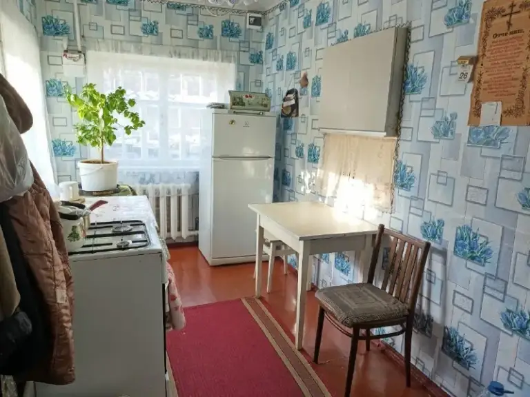 Сдаётся в аренду дом 🏡

🌇Донецк в будённовском районе, ул. Верхнекурганская. ( р- н заперевальная). 📌

✅В доме 3 комнаты, санузел, кухня, коридор.
⛽Газовое отопление, газовая колонка.
✅Свой отдельный двор.
🚘Машину можно ставить возле дома.
👍Есть вся необходимая мебель для комфортного проживания.

💰Стоимость аренды: 25000+ ком услуги. Залоговая сумма.

Для просмотра звоните:
📲☎️+79493454298;
📲☎️+79493758610
С ув. Ан" квартал+"

🛫Подписаться  |  дать объявление
📲Наш max - фотография - 9