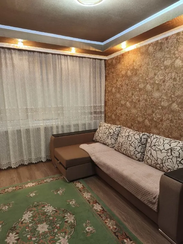 🏡Продаётся 1-однокомнатная квартира
🌇Город: донецк днр
🏙️Район: петровский
🗺Ориентир загс

• Этажность–1/5 жилого дома

• Высокий цоколь
• Окна пластиковые, на окнах решетки
• Квартира без балкона
• Поменяны проводка, трубы и радиаторы
• Остаётся встроенная кухня и шкаф купе
• Вода идет каждый день
🔥Собственник

💴Цена: 2🍋300.000 рублей
☎️+7(949) 319-79-52

📨Подписаться - фотография - 2