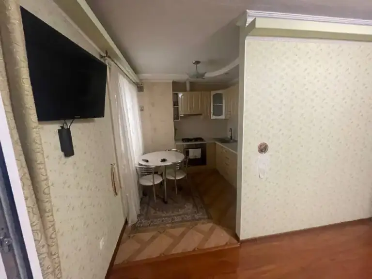 ☎️ +79490370636

Продажа однокомнатной квартиры !калининский район - ул. Пархоменко 4 ! Документы готовы!

Ориентир: парк строителей
📪Калининский р-н,
Ул. Пархоменко 4

Стройте свое пространство с агентством недвижимости «город».
Вы мечтаете - мы реализовываем 💫

📌3/9 ( Вода доходит, есть видео )
📌Дом кирпичный
📌Большая парковка
📌Квартира с ремонтом
📌Коммуникации поменяны, окна пластиковые!

📍Общая площадь: 42 квадратных метров

Не упустите свой шанс!

Стоимость данного объекта снижена 3.900.000💸

Данный квартал высоко ценится из-за своего уникального местоположения!
Благодаря чему в шаговой доступности:калининский рынок, супермаркеты,
Сквер,
Детские и спортивные площадки
Магазины, школы и садики !

☎️ +79490370636 - фотография - 1
