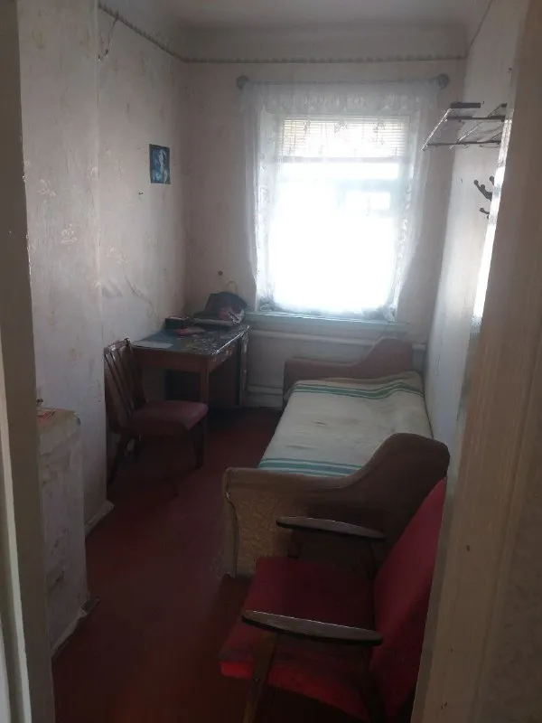 🏡Продаётся отдельно стоящий дом
🌇Город: донецк днр
🏙️Район: кировский
🗺Улица старицкого, ориентир фабрика игрушек

• Общая площадь–90 м2

• Паровое отопление
• Дом газифицированный, центральный водопровод
• Во дворе есть хоз постройки
• Документы готовы
🔥Собственник

💴Цена: 4🍋800.000 рублей
☎️+7(949) 332-81-32

📨Подписаться - фотография - 5