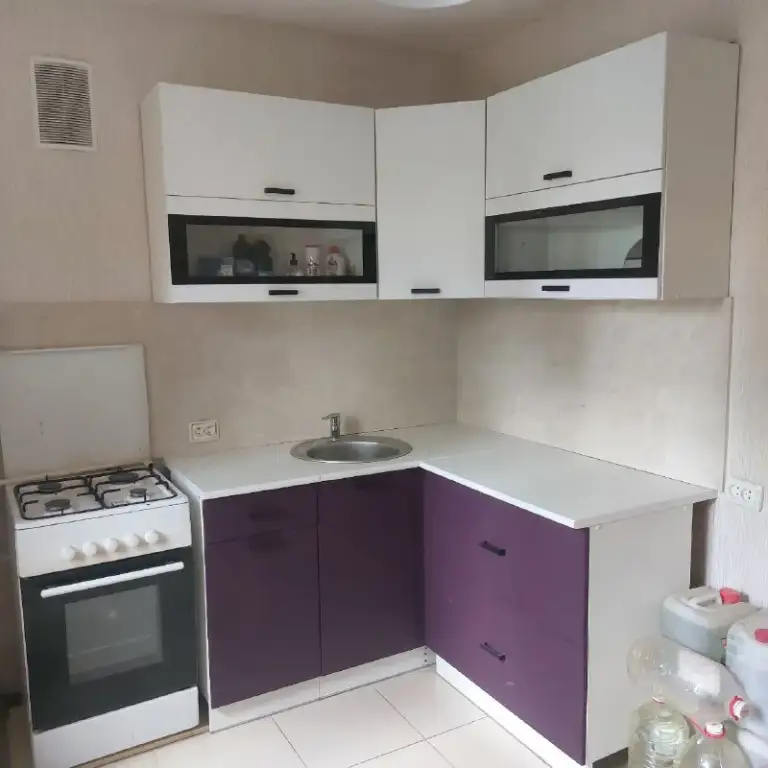 🏡Продаётся 1-однокомнатная квартира
🌇Город: донецк днр
🏙️Район: кировский
🗺Микрорайон текстильщик, улица петровского

• Этажность–4/9 жилого дома

• Окна пластиковые, новые входные и межкомнатные двери, новая встроенная кухня
• Ванная комната в плите
🔥Собственник

💴Цена: 4🍋000.000 рублей
☎️+7(949) 322-81-09

📨Подписаться - фотография - 3