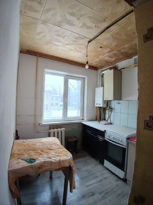🏡Продам 1-однокомнатную квартиру не дорого
🌇Город: харцызск днр
🗺Центр города
🏙️Район стоматологии
Вокзальная 76

• Этажность–2/5 жилого дома
• Площадь квартиры–33 м2

• Тёплая и светлая квартира
• Частично сделан ремонт
• Новая газовая колонка,
Электропроводка, сантехника
• В квартире остаётся мебель которая присутствует
🔥Собственник

💴Цена: 1🍋7 рублей
📍Возможен торг
📲 Звоните по этому номеру телефона:
☎️+7(949) 341-47-78 Людмила

📨Подписаться - фотография - 4