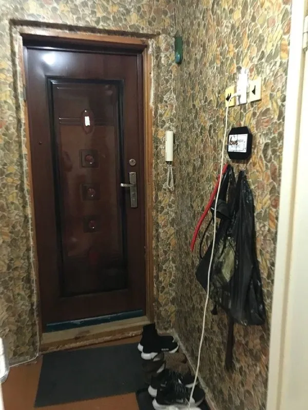 🏡Продам 1-однокомнатную квартиру
🌇Город: донецк днр
🏙️Район: ленинский
🗺Микрорайон боссе, улица речная 58 а

• Этажность–7/9 жилого дома

• Квартира не угловая, под ремонт
🔥Собственник

💴Цена: 2🍋500.000 рублей
📍Торг
☎️+7(949) 438-39-46 Татьяна

📨Подписаться - фотография - 1