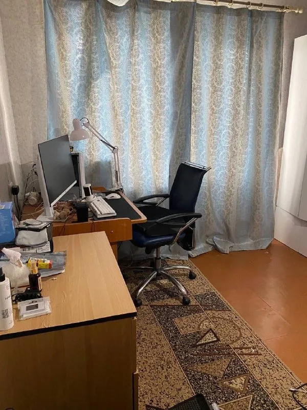 🏡Продам 1-однокомнатную квартиру
🌇Город: донецк днр
🏙️Район: ленинский
🗺Микрорайон боссе, улица речная 58 а

• Этажность–7/9 жилого дома

• Квартира не угловая, под ремонт
🔥Собственник

💴Цена: 2🍋500.000 рублей
📍Торг
☎️+7(949) 438-39-46 Татьяна

📨Подписаться - фотография - 4