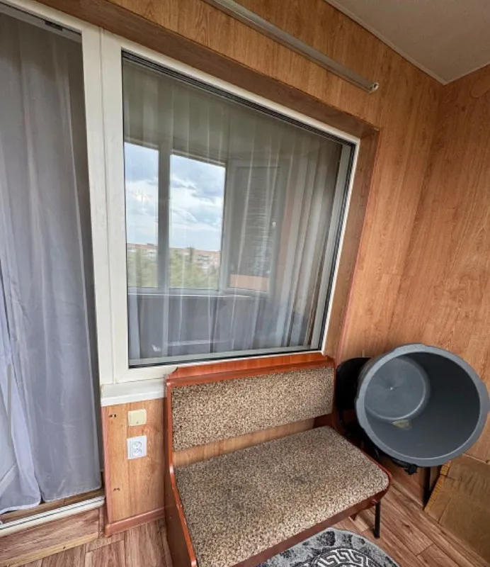 Продам двухкомнатную квартиру

🌇Донецк. Кировский район, текстильщик. 📍

✅Срочная продажа!!
✅Быстрый выход на сделку
Решительным бонус!
✅Квартира с косметическим ремонтом.
✅Теплая, светлая, чистая.
❗️Лоджия как кабинет: утеплена и с ремонтом.
💦Вода на этаж достает! - фотография - 5