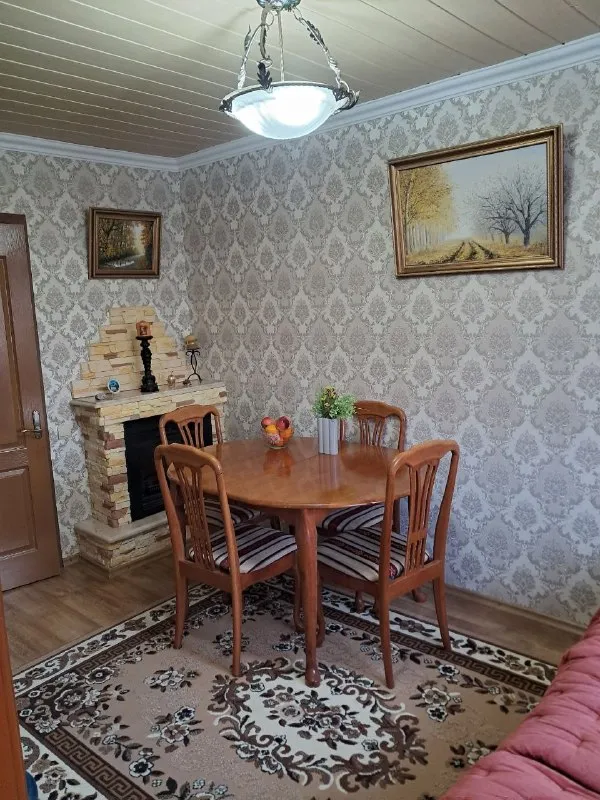 Продажа  четырехкомнатная квартиры в петровском районе!
Трест-голливуд-петровского 256

Стройте свое пространство с агентством недвижимости город.
Вы мечтаете - мы реализовываем💫

📌Общая площадь 60 кв. М
📌 2Ой этаж из 5
📌Кухня -студия
📌Выполнен качественный ремонт
📌Заменены коммуникации
📌Квартира теплая
📌Вода согласно графику
📌Остается полностью вся мебель и техника необходимая для комфортного проживания
📌Дополнительных вложений не требует

Прописанных нет
Документы полностью готовы к сделке

Стоимость  5 500 000 руб

☎️+79495138558 Виктория - фотография - 6