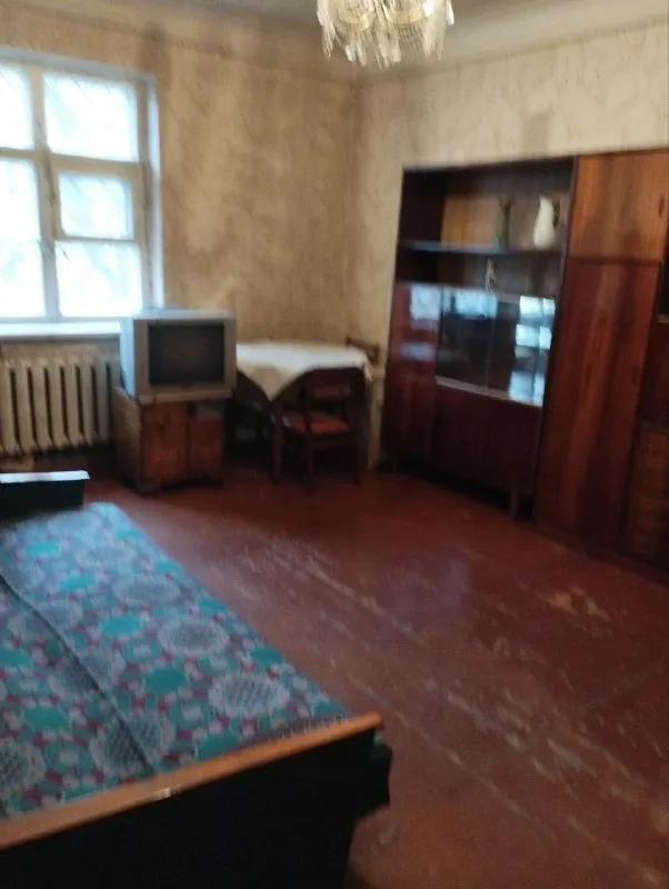 🏡Продается 2-двухкомнатная квартира
🌇Город: донецк днр
🏙️Район: куйбышевский
🗺Микрорайон азотный

• Этажность–1/2 жилого дома
• Площадь–46 м2

• Дом кирпичный, высота потолка 2.8 метра, не угловая, комнаты раздельные, вода по графику
• В квартире имеется подвал, рядом с домом хоз постройка из шлакоблока, сарай с подвалом, перед домом небольшой участок земли
• Квартира под ремонт
📍Реальному покупателю хороший торг
• Документы готовы
🔥Собственник

💴Цена: 2🍋600.000 рублей
☎️+7(949) 347-70-44

📨Подписаться - фотография - 2