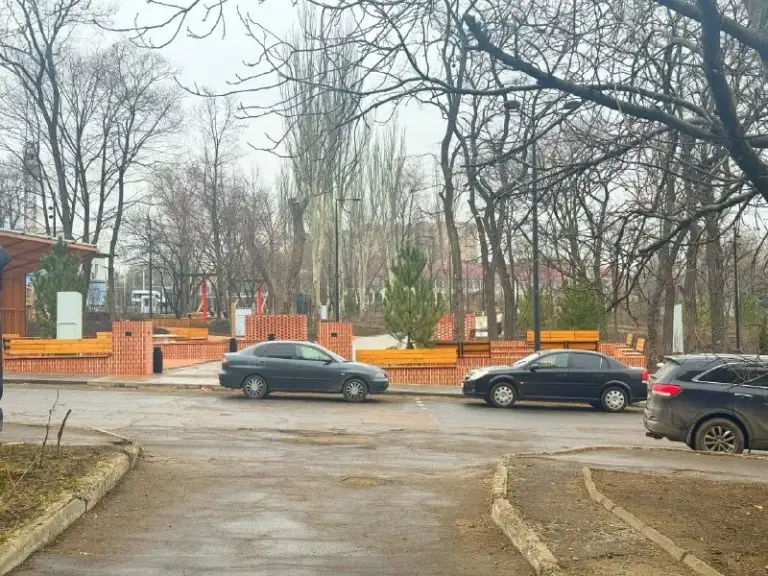 Продажа однокомнатной квартиры

🌇Донецк, в центре ленинского района, стадион «металлург»📌

✅Квартира с ремонтом ❗️
✅Площадь 35м2, кухня 7м2
✅Этаж 8/9

📍Обновленный сквер и
Администрация ленинского района!
📑Документы готовы к сделке
✅
💰Стоимость: 3.200.000 рублей

📲☎️ +79495138558

Подписаться  |  📩дать объявление
📲Наш max - фотография - 2