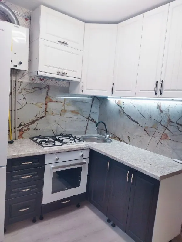 🏡Продам 1-однокомнатную квартиру
🌇Город: донецк днр
🏙️Район: куйбышевский
Улица цимлянская 34,
🗺Ориентир площадь бакинских комиссаров
• Этажность–2/2 жилого дома
• Общая площадь–34 м2
• Кухня–6 м2
• Крыша не течёт
• Железобетонные перекрытия
• Есть газовая колонка
• В квартире выполнен капитальный ремонт с утеплением и дополнительной шумоизоляцией пола по всей квартире плитами осб
• Так-же была заменена проводка по всей квартире на медную
• Новые радиаторы отопления и сантехника
• Мебель на кухне сделана под заказ, вся техника на кухне абсолютно новая
Вода по графику
• Рядом поликлиника, детская больница, школа, магазины, аптека, рынок, цветочные магазины и остановка общественного транспорта
• Документы готовы
🔥Собственник
💴Цена: 3🍋650.000 рублей
☎️+7(949) 845-36-13 Сергей
📨Подписаться - фотография - 5