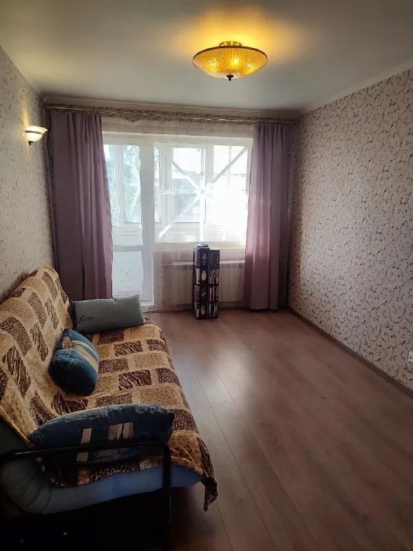 🏡Продам 3-трехкомнатную квартиру
🌇Город: донецк днр
🏙️Район: ленинский р-н
🗺Улица куприна, ориентир дк имени 21 съезда

• Этажность–9/9 жилого дома
• Общая площадь–65.3 м2
• Жилая–43.5 м2

• Окна пластиковые
• Балкон и лоджия застеклённые
• Квартира продаётся с мебелью и бытовой техникой
• Вода круглосуточно
• Рядом школа, детский садик, магазины, аптека, салон красоты и остановка общественного транспорта
• Документы готовы
🔥Собственник

💴Цена: 6🍋300.000 рублей
☎️+7(949) 322-02-62 Андрей

📨Подписаться - фотография - 3