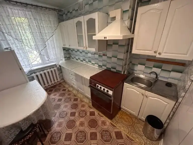 Аренда 2х комнатной квартиры

🌇Донецк, куйбышевский район, - пл. Бакинских комиссаров📌

❗️Только долгосрочная аренда!
✅Полностью оборудованная квартира всей необходимой техникой и мебелью, wi-fi!
💦Вода согласно графику
✅Просторная гостиная, кухня,
Спальня, просторная входная группа, раздельный санузел, газовая колонка и бойлер

📍Рядом расположены:
Магазины и супермаркеты
Школа и детский сад,
Удобная транспортная развязка

💰Цена: 25 000 рублей 🔥

📲☎️+79495854955 Ан "город"

Подписаться  |  📩дать объявление
📲Наш max - фотография - 6