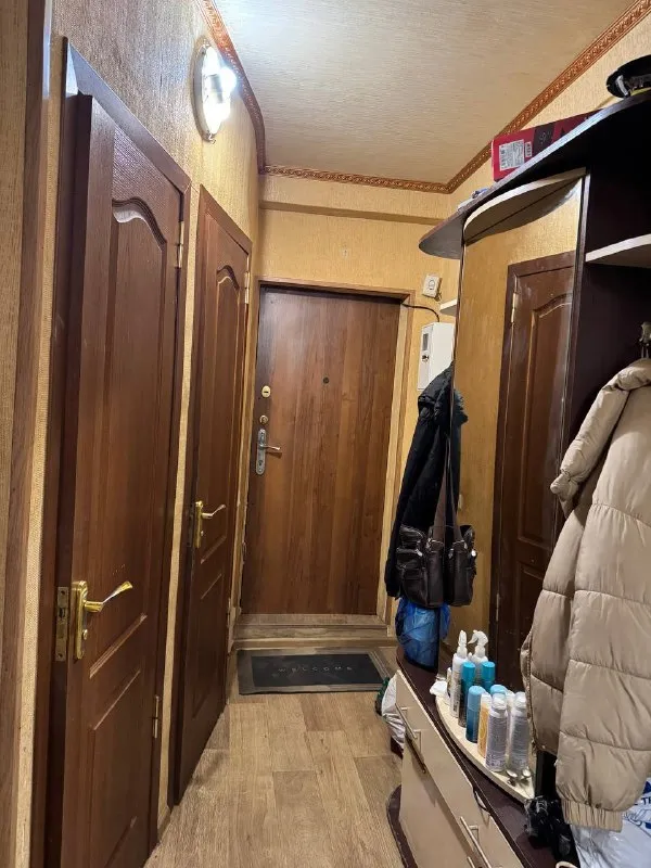 Сдам 2 ком квартиру
Пролетарский район

Ул литке
Рядом исполком, школы, садики, магазины

3/5 Этаж

Все необходимое в квартире есть, второй диван в комнате стоит (на фото его нет)

Колонка автомат, стиральная, машина, холодильник

20 000₽+Все коммунальные услуги

+79494113097 Алина
@As_01vva telegram - фотография - 7