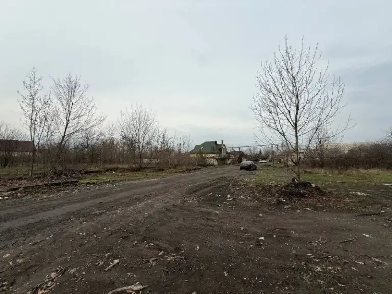 🏘️Продажа земельного участка

🌇Куйбышевский район
Донецк, ул. Нижнеангарская 📌

🌎 8 Соток ❗️
Земля приватизирована!
✅Фасадный участок (можно рассмотреть под коммерцию)
🚘Дорога асфальтирована

📑Документы росреестр🇷🇺
❗️Участок подходит под ипотеку на постройку дома

💰Стоимость снижена 1.200.000 ₽

📲☎️+79495753652

Подписаться  |  📩дать объявление
📲Наш max - фотография - 2
