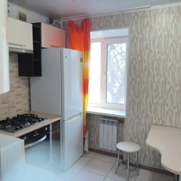 Продам 1 ком. Квартиру с евро ремонтом от собственника❗️

🌇Донецк, калининский район, проспект ильича 56.📌

✅Квартира 35м. Кв, жилая 17м. Кв. , кухня 6м. Кв.
✅2 Этаж 5ти этажного дома.
✅Квартира полностью укомплектована мебелью и техникой.
❗️Все остается новому владельцу.
📍В пешей доступности остановка общественного транспорта, магазины, супермаркет, парк отдыха, больниц. .. Ез комиссии

💰Цена: 3 500 000 рублей

📲☎️+79881376089 Анастасия

Подписаться  |  📩дать объявление
📲Наш max - фотография - 7