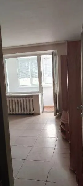 Продам однокомнатную квартиру

🌇Донецк, ул. Харитонова, район д/с дружба📌

✅Площадь: 35 кв. М.
✅Этаж: 8 из 9
👍Удобное расположение: рядом три школы, детский сад, магазины, рынок, остановки общественного транспорта.
✅Тёплая, не угловая. Лифт работает исправно. Вода по расписанию доходит
✅Санузел в хорошем состоянии. Большая ванная комната
✅Высота потолков — 2,6 м

💰Цена 3 600 000 ₽ торг 🔥

📲☎️+79495137775

Подписаться  |  📩дать объявление
📲Наш max - фотография - 3