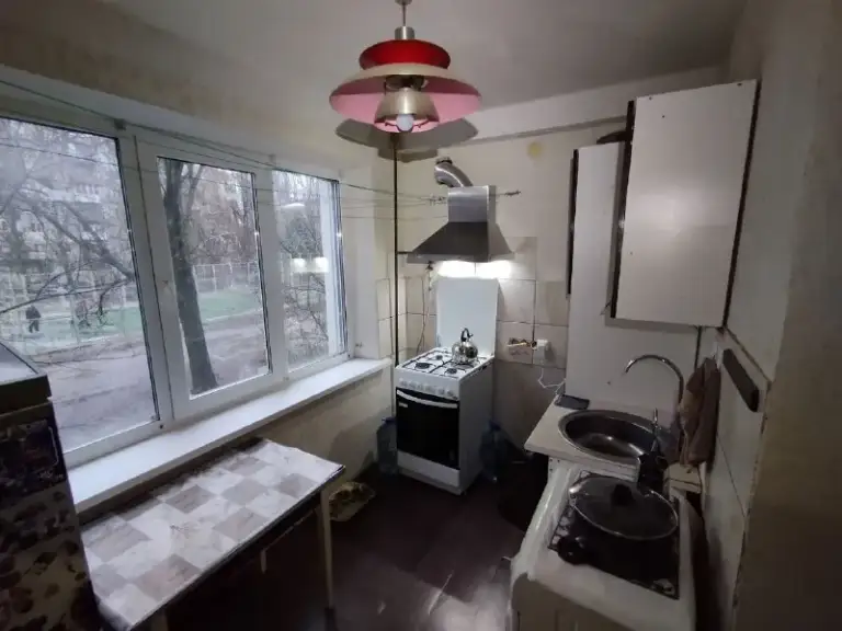 🏡Продажа 1-однокомнатной квартиры
🌇Город: ясиноватая днр
🗺Микрорайон зорька

• Этажность–2/5 жилого дома
• Общая площадь–29.8 м2

• Квартира не угловая
• Ванная комната в кафеле,
Окна и трубы пластиковые
• Новая проводка,
Заменены радиаторы отопления
• Жилое состояние
🔥Собственник

💴Цена: 2🍋000.000 рублей
☎️+7(949) 357-67-95

📨Подписаться - фотография - 3
