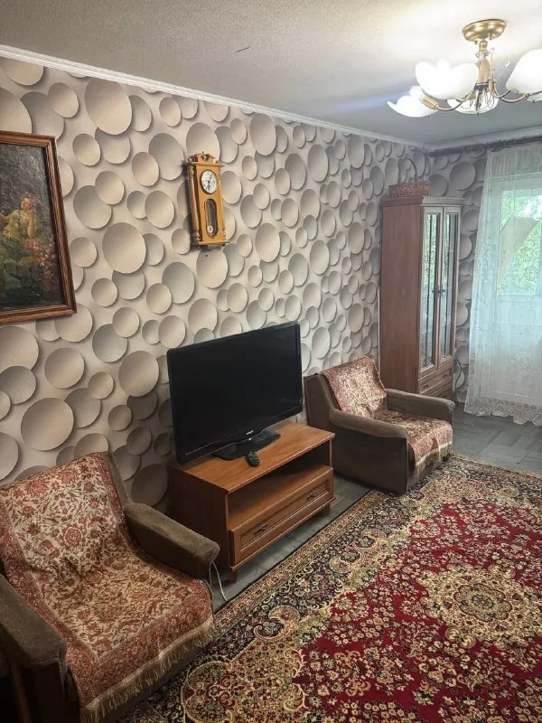 Сдам квартиру от собственника

🌇В донецке куйбышевский район (док)📌

❗️Только долгосрочная аренда.
💦Вода по графику.

💰Стоимость 18 000 в месяц + коммунальные услуги. Оплата за первый месяц и залог 18000 возвращается все при условии что в квартире все нормально

Все подробности по телефону
📲☎️+79493125656

Подписаться  |  📩дать объявление
📲Наш max - фотография - 2