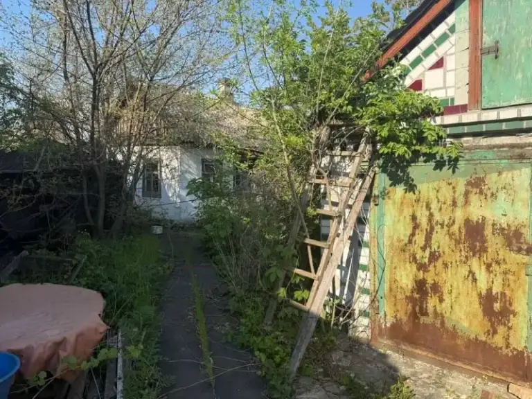 Продажа дома в куйбышевском районе донецка!улица средиземная (топаз)

Агентство недвижимости «статус» - твой выбор в мире недвижимости!🤝

📍Донецк, ул. Средиземная
Куйбышевский район

📌Основные преимущества:
✅82 Кв. М
✅Центральное отопление;
✅Центральная канализация;
✅Свой гараж.

📌Все документы готовы к сделке!

💸 Цена 3.000.000

☎️+79495753652
📞+79490774949 - фотография - 4