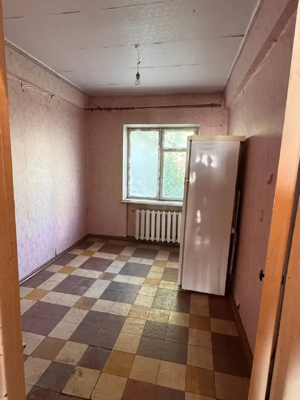 ‼️Продажа! Киевский проспект‼️
Продажа! Ориентир- северный автовокзал, пл. Шахтерская.
Квартира теплая, 5/5 ти, вода идет по графику, крыша не течет. Комнаты раздельные, общая площадь 42 кв. , без балкона ( эркер).
Отличное месторасположение!
Транспортная развязка прекрасная, рядом магазины, аптеки, супермаркет.
Документы готовы! Собственник на сделке
Цена 2,599,000р + торг!
+79498382599 Галина ан
*Ок. Риэлтор* - фотография - 5