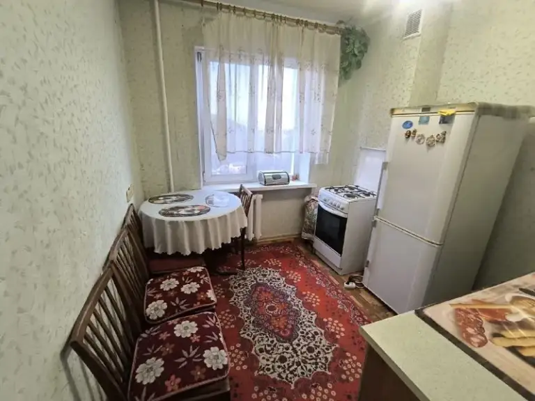 Продажа 1-комнатной в калининском районе

Стройте свое пространство с агентством недвижимости город.
Вы мечтаете - мы реализовываем💫

🏗Район: калининский
🏘Комнат - 1
🏢Этаж - 9/9
🚪Общая площадь - 36 м2

Продается квартира в калининском районе донецка, улица пархоменко 4, ориентир - парк "строитель".

Квартира крупногабаритная.

📌Кровля не течет, собственник перекрывал крышу сам
📌Квартира теплая, не угловая
📌Коммуникации поменяны
📌Вода согласно графику

Прописанных нет. Документы полностью готовы к сделке

💵Цена: 2 900 000 рублей
☎️Телефон: +7 (949) 513 85 58 - виктория - фотография - 6