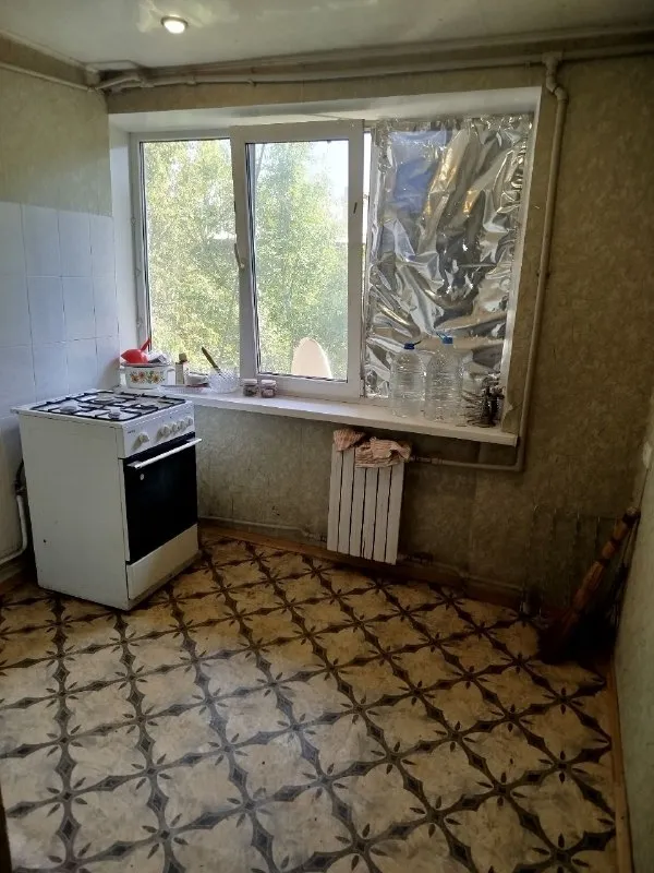 🏡Продаётся 2-двухкомнатная квартира
🌇Город: донецк днр
🏙️Район: куйбышевский р-н
🗺Микрорайон октябрьский
• Этажность–5/5 жилого дома
• Общая площадь–42.7 м2
• Квартира под ремонт, не угловая крыша поменяна
• Рядом больница, рынок, магазины, детский садик, школа и остановка общественного транспорта
🔥Собственник
💴Цена: 2🍋500.000 рублей
☎️+7(949) 419-04-95 Татьяна
📨Подписаться - фотография - 4