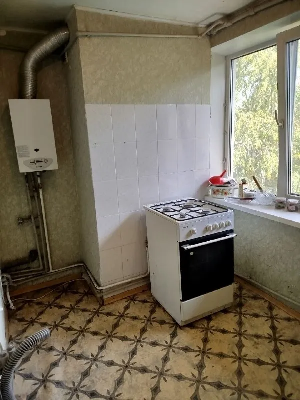 🏡Продаётся 2-двухкомнатная квартира
🌇Город: донецк днр
🏙️Район: куйбышевский р-н
🗺Микрорайон октябрьский
• Этажность–5/5 жилого дома
• Общая площадь–42.7 м2
• Квартира под ремонт, не угловая крыша поменяна
• Рядом больница, рынок, магазины, детский садик, школа и остановка общественного транспорта
🔥Собственник
💴Цена: 2🍋500.000 рублей
☎️+7(949) 419-04-95 Татьяна
📨Подписаться - фотография - 5