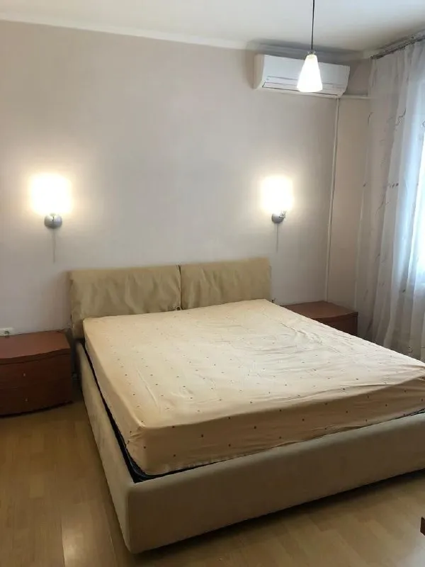 ‼❗‼Сдается‼❗‼
🏡3-Х комн. Кв. , улица розы люксембург
🌇Город: донецк днр
🏙️Район: киевский р-н
• В квартире выполнен ремонт
• Имеется вся необходимая мебель: 2-х спальная кровать, диван шкаф купе, полностью укомплектованная детская комната и бытовая техника: холодильник, стиральная машина автомат, телевизор, 3 кондиционера, бойлер. ..
💴Стоимость: 40.000 руб. + ком. Услуги
☎☎☎+7949-419-63-79
📨Подписаться - фотография - 2