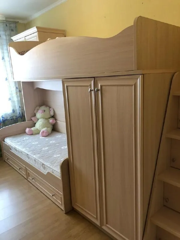 ‼❗‼Сдается‼❗‼
🏡3-Х комн. Кв. , улица розы люксембург
🌇Город: донецк днр
🏙️Район: киевский р-н
• В квартире выполнен ремонт
• Имеется вся необходимая мебель: 2-х спальная кровать, диван шкаф купе, полностью укомплектованная детская комната и бытовая техника: холодильник, стиральная машина автомат, телевизор, 3 кондиционера, бойлер. ..
💴Стоимость: 40.000 руб. + ком. Услуги
☎☎☎+7949-419-63-79
📨Подписаться - фотография - 5