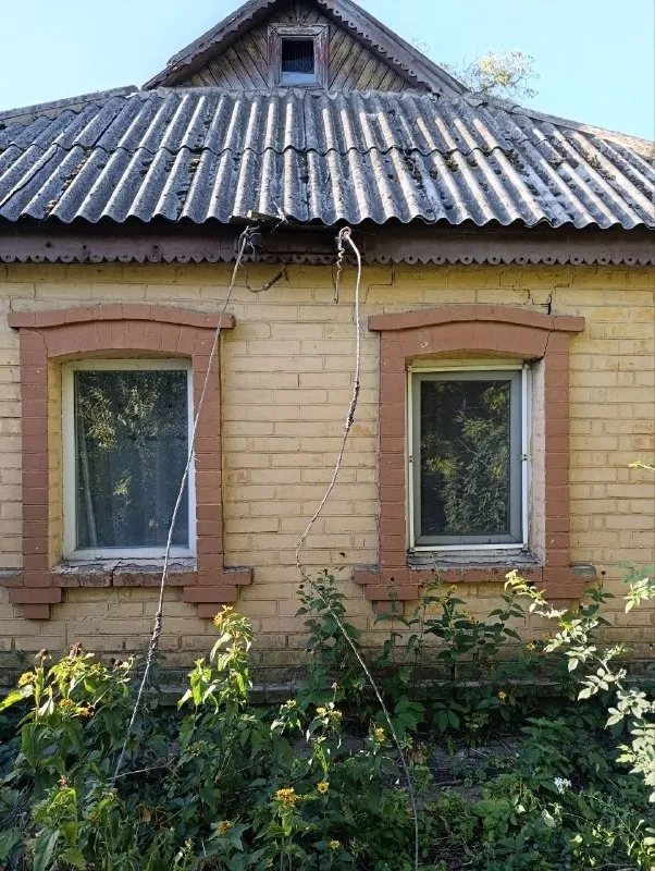 🏡Продается дом в пгт старомихайловка марьинский р-н днр

• Общая площадь дома 50 м2
• Земля–15 соток земли

• Есть летная кухня и хоз постройка
• Все что в доме остается покупателю
• Документы готовы
🔥Продажа от собственника

💴Цена: 1🍋500.000 руб
📍Торг
☎️+7(949) 405-37-70

📨Подписаться - фотография - 3