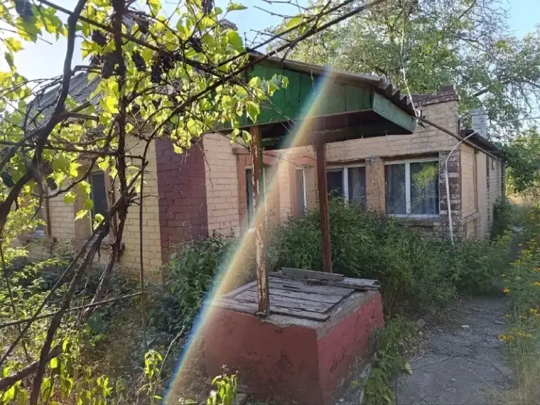 🏡Продается дом в пгт старомихайловка марьинский р-н днр

• Общая площадь дома 50 м2
• Земля–15 соток земли

• Есть летная кухня и хоз постройка
• Все что в доме остается покупателю
• Документы готовы
🔥Продажа от собственника

💴Цена: 1🍋500.000 руб
📍Торг
☎️+7(949) 405-37-70

📨Подписаться - фотография - 4