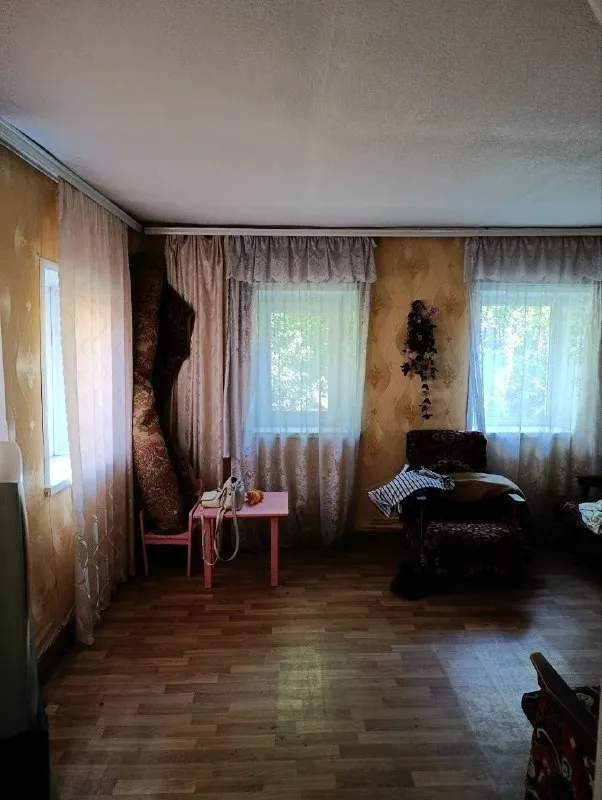 🏡Продается дом в пгт старомихайловка марьинский р-н днр

• Общая площадь дома 50 м2
• Земля–15 соток земли

• Есть летная кухня и хоз постройка
• Все что в доме остается покупателю
• Документы готовы
🔥Продажа от собственника

💴Цена: 1🍋500.000 руб
📍Торг
☎️+7(949) 405-37-70

📨Подписаться - фотография - 6