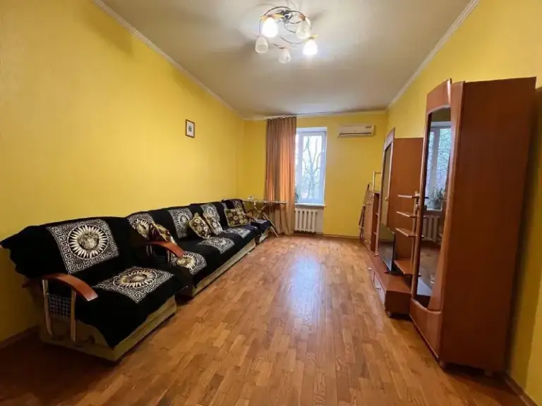 Аренда 2-комнатной квартиры

🌇Донецк в калининском районе, проспект ильича, ориентир - "грузия". 📌

Квартира-студия после ремонта.

✅Полностью оборудованная
Всей необходимой техникой и мебелью - все изменения в квартира за счет арендодателя

💦 Вода круглосуточно - установлен накопитель
✅ Просторная гостиная
✅ Кухня
✅ Две спальни
✅ - фотография - 4