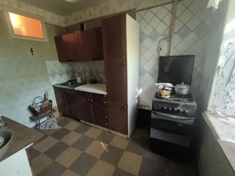 Продам двухкомнатную квартиру

🌇Донецк, киевский район, улица артема 185 а, ориентир - "маяк". 📌

🏢Этаж - 2/9
✅Площадь квартиры - 48 м2
💦Вода согласно графику
✅Комнаты раздельные
✅Квартира теплая, не угловая

📍Насыщенная инфраструктура: рынок маяк, детские сады,   школы,   продуктовые магазины, супермаркет.
💰Цена: 3 250 000 рублей (торг)

📲☎️+7 (949) 513 85 58 - Виктория

Подписаться  |  📩дать объявление
📲Наш max - фотография - 5