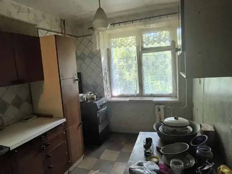 Продажа 2-комнатной квартиры в киевском районе

Стройте свое пространство с агентством недвижимости город.
Вы мечтаете - мы реализовываем💫

🏗Район: киевский
🏘Комнат - 2
🏢Этаж - 2/9
🚪Общая площадь - 48 м2

Продается двухкомнатная квартира в киевском районе донецка, улица артема 185 а, ориентир - "маяк".

📌Вода согласно графику
📌Комнаты раздельные
📌Квартира теплая, не угловая

Насыщенная инфраструктура: рынок маяк, детские сады, школы, продуктовые магазины, супермаркет.
👌Развитая транспортная развязка в любую точку города. Остановки маршрутного такси в шаговой доступности.

Стоимость снижена

Документы полностью готовы к сделке!
Собственник в донецке!

💵Цена: 3 250 000 рублей (торг)
☎️Телефон: +7 (949) 513 85 58 - виктория - фотография - 2