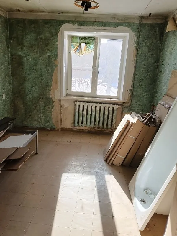 Продам двухкомнатную квартиру

🌇Донецк, кировский район, ул. Текстильщиков📌

✅Этаж 2/5
✅Общая площадь 48 м2,
❗️Требует ремонта
💦Вода по графику
✅Рядом расположена вся необходимая для жизни инфраструктура

💰Цена 2,4 млн. Рублей  

📲☎️+79494208387,
📲☎️+79493706347.
Агентство недвижимости.

Подписаться  |  📩дать объявление
📲Наш max - фотография - 2