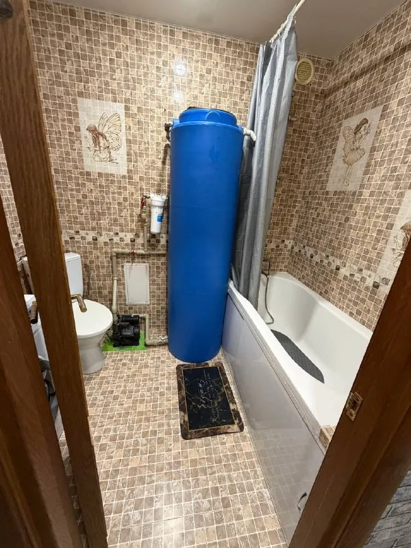🏡 Сдаётся квартира посуточно в донецке 🏡
✨ Уютно, комфортно и со всеми удобствами — ваш идеальный отдых начинается здесь! ✨
🛏️ Полностью обустроено для проживания:
✔️ Постельные принадлежности — мягкие и свежие! 🧸🛌
✔️ Стиральная машина — забудьте о грязных вещах! 🧼👕
🏪🥐🚏
💰 Цена — договорная (зависит от количества гостей и срока проживания) 💰
💵 Залог обязателен — для вашей и нашей надёжности! 🔐
📞 Звоните прямо сейчас:
+7 949 337‑90‑32
📲 Пишите в telegram, мах юлия
🤗 Ждём вас! Добро пожаловать в уютный дом вдали от дома! 🏡💖 - фотография - 5