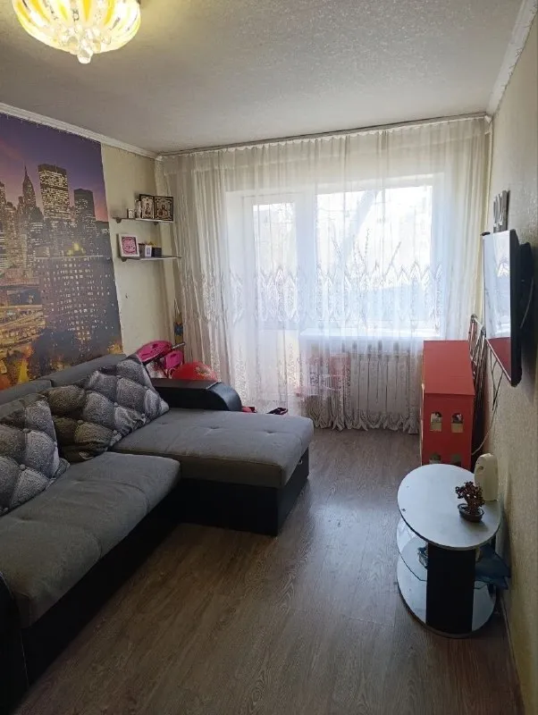 🏡Продам 1-однокомнатную квартиру
🌇Город: донецк днр
🏙️Район: киевский р-н
🗺Улица университетская, ориентир шахтёрская площадь

• Этажность–4/5 жилого дома
• Общая площадь–31.4 м2

• Квартира не угловая,
Жилое состояние
• Рядом школа, детский садик, больница, продуктовые магазины и остановка общественного транспорта
• Документы готовы
🔥Собственник

💴Цена: 3🍋500.000 рублей
☎️+7(949) 404-14-97

📨Подписаться - фотография - 2