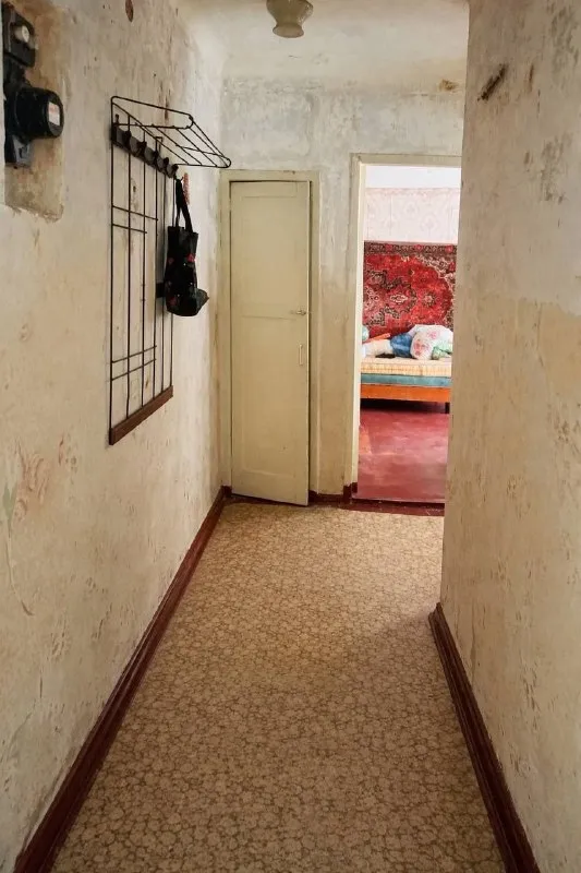 🏡Продаётся 1-однокомнатная квартира
🌇Город: зугрэс днр
🗺Улица ленинградская, 6 а
• Квартира находится на втором этаже, не угловая
• Квартира под ремонт
• Документы готовы
🔥Собственник
💴Цена: 700.000 рублей
☎️+7(949) 319-69-95 Юрий
📨Подписаться - фотография - 2