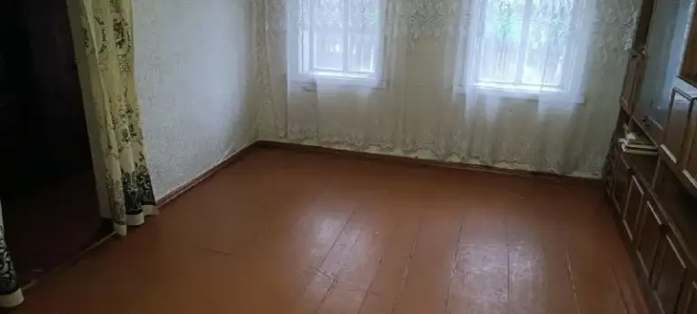 🏡Продам дом в городе
Торез днр

• Участок 6-соток земли

• Санузел и ванная комната в доме
• Дом продаётся с мебелью
• На территории участка есть гараж, хоз постройки, летняя кухня и скважина для воды
• Документы готовы
🔥Собственник

💴Цена: 550.000 рублей
☎️+7(949) 337-61-69 Геннадий

📨Подписаться - фотография - 6
