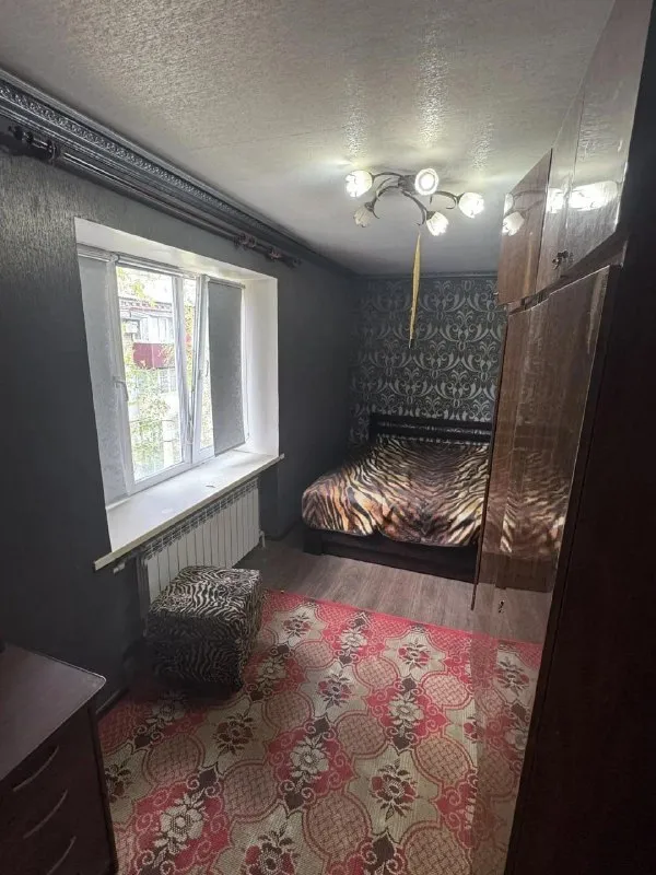 Продам двухкомнатную квартиру
🌇Донецк, киевский район,
Улица трускавецкая. 📌
🏢Этаж - 3/4
- Общая площадь - 47 м2, площадь кухни - 7 м2
✅Квартира теплая, все коммуникации новые.
📷Все что на фото останется.
📍Рядом распологается:
- Школа, садик, магазины и т. Д
💦Вода сверх графика.
📑Документы готовы,
Прописанных нет.
💰Цена: 2 000 000 рублей
📲☎️+79495138558
Подписаться | 📩дать объявление
📲Наш max - фотография - 3