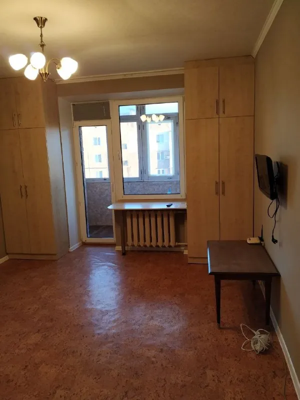 ‼❗‼ Сдается ‼❗‼
🏡1-Х комн. Кв. , ул. Раздольная, ориентир маг. "юта"
🌇Город: донецк днр
🏙️Район: пролетарский р-н

• Состояние квартиры хорошее
• Имеется вся необходимая мебель и бытовая техника: холодильник, телевизор, стиральная машина автомат. ..

• Предпочтения: для одного человека, пары, без домашних животных, не военнослужащие
💴Стоимость: 20.000руб. + ком. Услуги
☎☎☎+7949-419-63-79

Аренда донецк днр - фотография - 2