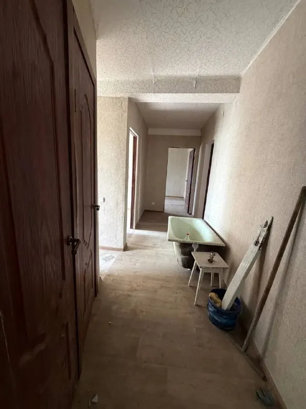 Продаётся 4-х комн. Квартира

🌇Г. Донецк, куйбышевский р-н, ул. Пр. Кремлевский, ориентир 21 больница. 📌

Стоимость снижена❗️

🔹Особенности объекта:
- 5/5 Этаж;
- S=86 м² общая, кухня 8м²;
- Комнаты раздельные,
- Сан. Узел раздельный;
- Окна: металлопластиковые;
- ⛽Газифицирована;

🔹Состояние: частично выполнен косметический ремонт.

📑Документы готовы к сделке.
🔥Цена ниже рынка !
💰Стоимость: 2 000 000 рублей + услуги агентства недвижимости;
Есть тор. .. Ости эрика
📲☎️+79496591721 (Звонки )
📲+79495126813 Telegram, на этом же номере - мах

Подписаться  |  📩дать объявление
📲Наш max - фотография - 1