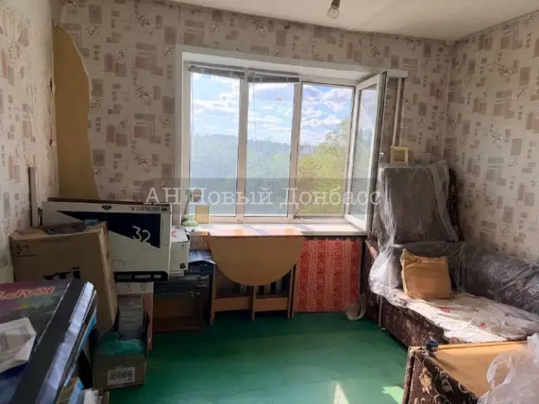 Продается 3х комнатная квартира
🌇Донецк, ленинском район, рядом с мариупольской развилкой. 📌
✅Этаж 4/9
✅В квартире раздельные комнаты и вместительная кладовка.
✅Недавно заменили окна и одну лоджию, квартира готова к дальнейшему ремонту.
👍Чистый и ухоженный подъезд.
📍Расположение квартиры шикарное ! В двух шагах детский садик, школа, спортивный клуб, магазины и остановка общественного транспорта. Все необходимое для жизни рядом.
💰Цена 4 000 000 рублей
📲☎️+79493410484 Ан новый донбасс
Подписаться | 📩дать объявление
📲Наш max - фотография - 2