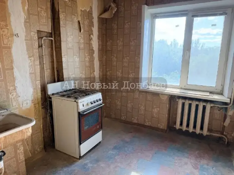 Продается 3х комнатная квартира
🌇Донецк, ленинском район, рядом с мариупольской развилкой. 📌
✅Этаж 4/9
✅В квартире раздельные комнаты и вместительная кладовка.
✅Недавно заменили окна и одну лоджию, квартира готова к дальнейшему ремонту.
👍Чистый и ухоженный подъезд.
📍Расположение квартиры шикарное ! В двух шагах детский садик, школа, спортивный клуб, магазины и остановка общественного транспорта. Все необходимое для жизни рядом.
💰Цена 4 000 000 рублей
📲☎️+79493410484 Ан новый донбасс
Подписаться | 📩дать объявление
📲Наш max - фотография - 6