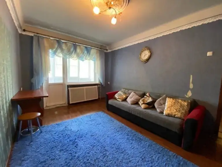 🏡Сдам 2-х комнатную квартиру
🌇Город: донецк днр
🏙️Район: куйбышевский р-н
🗺Ориентир топаз.

Квартира находится на 2 этаж.

• Вода холодная и горячая по графику. Есть колонка! Хорошее состояние. Вся мебель и техника - холодильник, стиральная машинка автомат, тв, телевизор, кондиционер. Интернет.

• 25.000 + Коммунальные. Залог разбивают.
• Не сдается одиноким военным! Без животных ‼
☎📞+79494707442 Или telegram/мах

Оплата услуг риелтора по факту заселения! Ехать в офис и вносить оплату до просмотра не нужно❗

📨Подписаться - фотография - 5