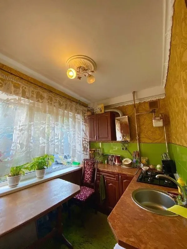 🏡Сдам 2-х комнатную квартиру
🌇Город: донецк днр
🏙️Район: куйбышевский р-н
🗺Ориентир топаз.

Квартира находится на 2 этаж.

• Вода холодная и горячая по графику. Есть колонка! Хорошее состояние. Вся мебель и техника - холодильник, стиральная машинка автомат, тв, телевизор, кондиционер. Интернет.

• 25.000 + Коммунальные. Залог разбивают.
• Не сдается одиноким военным! Без животных ‼
☎📞+79494707442 Или telegram/мах

Оплата услуг риелтора по факту заселения! Ехать в офис и вносить оплату до просмотра не нужно❗

📨Подписаться - фотография - 9